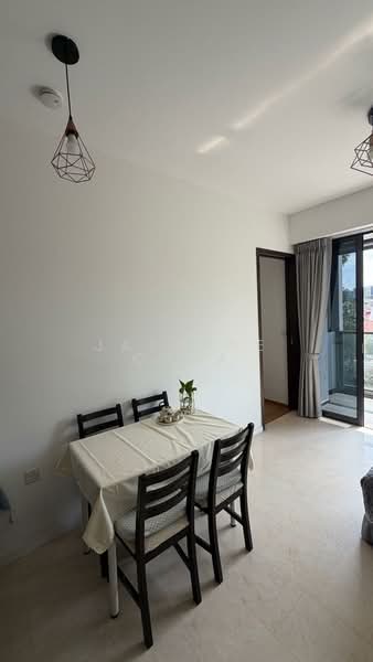 Botanique at Bartley, 231 Upper Paya Lebar Road, 1 Bedroom, 517 sqft, Condominium For Sale, by Jasmine Chua, 500192792 - Dining Room - PropertyGuru.com.sg