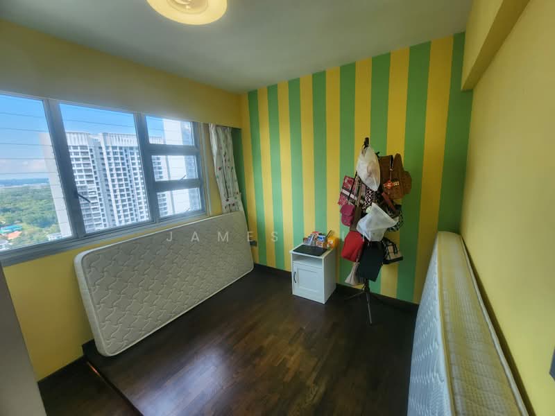 312A Clementi Avenue 4, 312A Clementi Avenue 4, 2 Bedrooms, 743 sqft, HDB Flat For Sale, by James Sin, 500192795 - Bedroom - PropertyGuru.com.sg