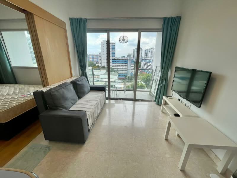 Eight Riversuites, 2 Whampoa East, Studio, 441 sqft, Condominium For Rent, by Helen Xu, 500192806 - Living Room - PropertyGuru.com.sg