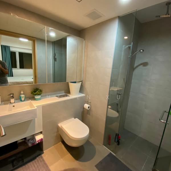 Eight Riversuites, 2 Whampoa East, Studio, 441 sqft, Condominium For Rent, by Helen Xu, 500192806 - Bathroom - PropertyGuru.com.sg