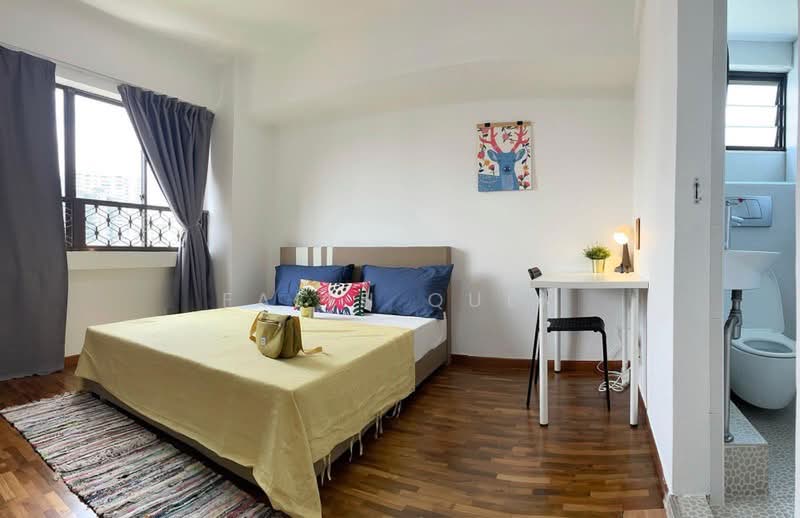 Lucky Plaza, 304 Orchard Road, 1 Bedroom, , Apartment For Rent, by Faith Quek, 500192807 - PropertyGuru.com.sg