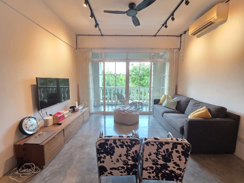 Symphony Heights, 43 Hume Avenue, 2 Bedrooms, 990 sqft, Condominium For Rent, by Joel Choy, 500192816 - PropertyGuru.com.sg