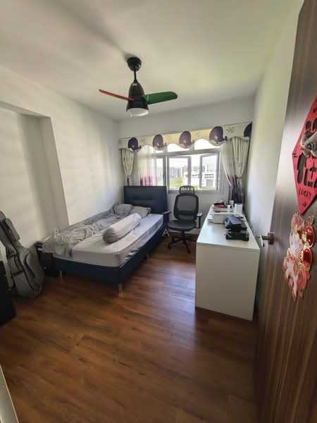 694C Woodlands Drive 62, 694C Woodlands Drive 62, 3 Bedrooms, 1,216 sqft, HDB Flat For Sale, by Ben XIA 夏天鹏, 500192822 - Bedroom - PropertyGuru.com.sg