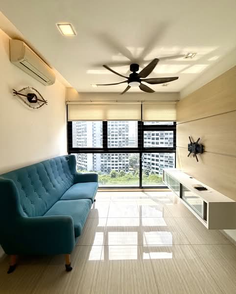 Lush Acres, Sengkang West Way/Fernvale, 3 Bedrooms, 926 sqft, Executive Condominium For Rent, by Zack Goh Tze Khiang, 500192828 - Living Room - PropertyGuru.com.sg