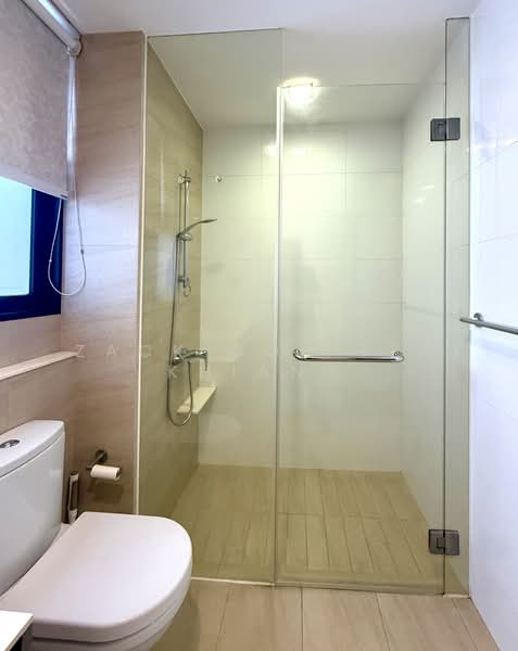 Lush Acres, Sengkang West Way/Fernvale, 3 Bedrooms, 926 sqft, Executive Condominium For Rent, by Zack Goh Tze Khiang, 500192828 - Bathroom - PropertyGuru.com.sg