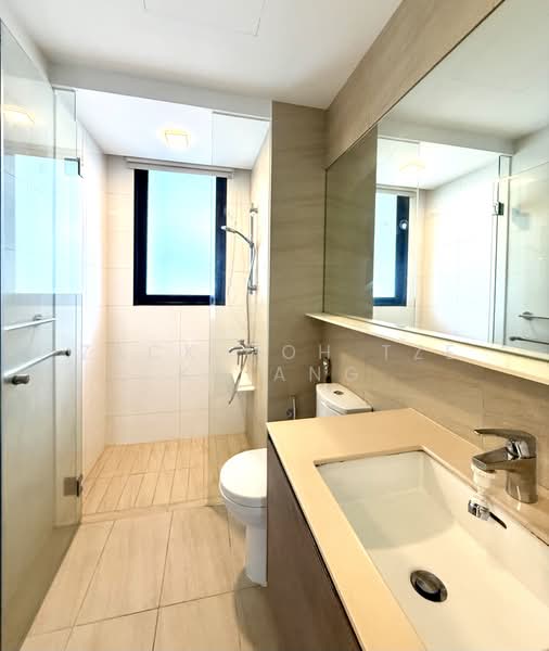 Lush Acres, Sengkang West Way/Fernvale, 3 Bedrooms, 926 sqft, Executive Condominium For Rent, by Zack Goh Tze Khiang, 500192828 - Bathroom - PropertyGuru.com.sg
