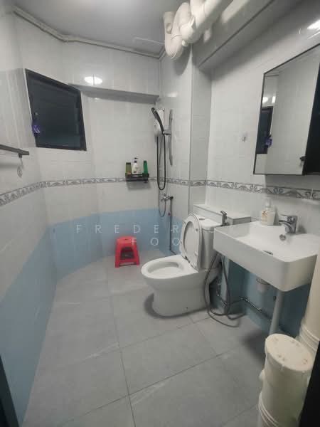 519 Woodlands Drive 14, 519 Woodlands Drive 14, Room Rental, 150 sqft, HDB Flat For Rent, by Frederick Foo, 500192847 - Bathroom - PropertyGuru.com.sg