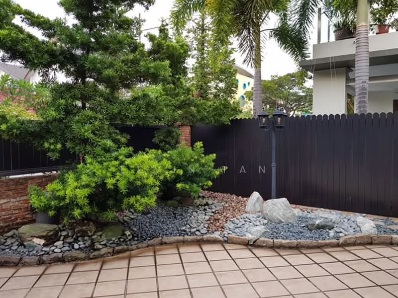 Casa Fidelio, Fidelio Street, Room Rental, 300 sqft, Terraced House For Rent, by Elvin Tan, 500192863 - Garden - PropertyGuru.com.sg