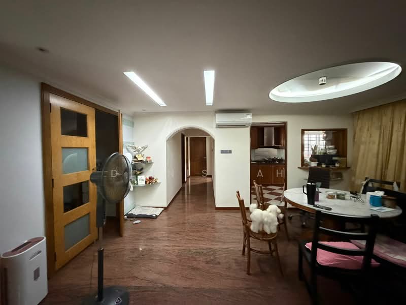 304 Canberra Road, 304 Canberra Road, 4 Bedrooms, 1,518 sqft, HDB Flat For Sale, by Dennis Mah, 500192864 - Living Room - PropertyGuru.com.sg