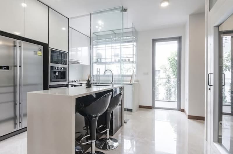 Hillsta, Phoenix Road, Room Rental, 200 sqft, Condominium For Rent, by Sean Zhao, 500192887 - Kitchen - PropertyGuru.com.sg