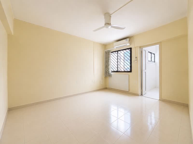 210 Bukit Batok Street 21, 210 Bukit Batok Street 21, Dairy Farm / Bukit Panjang / Choa Chu Kang, 3 Bedrooms, 1,119 sqft, HDB Flat For Sale, by Aveline Tan, 500192896 - Master Bedroom - PropertyGuru.com.sg