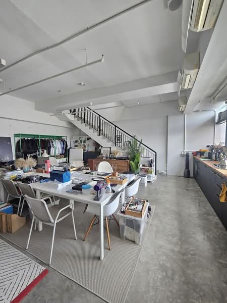 Novelty BizCentre, 18 Howard Road, 1,658 sqft, Light Industrial (B1) For Rent, by Shawn Yee, 500192897 - CommercialGuru.com.sg