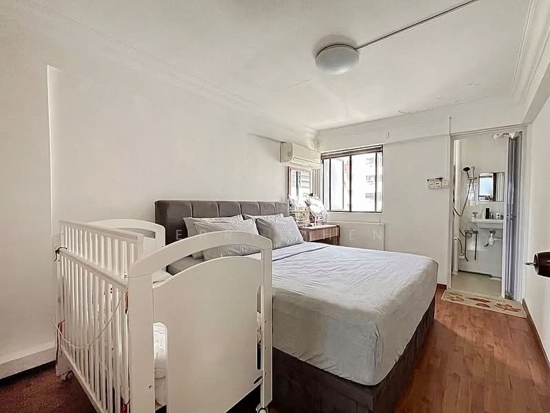 155 Hougang Street 11, 155 Hougang Street 11, 2 Bedrooms, 990 sqft, HDB Flat For Sale, by Jerry Chen, 500192909 - Bedroom - PropertyGuru.com.sg