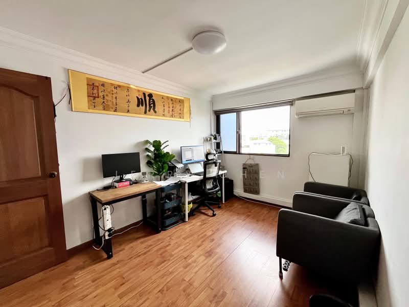 155 Hougang Street 11, 155 Hougang Street 11, 2 Bedrooms, 990 sqft, HDB Flat For Sale, by Jerry Chen, 500192909 - Study - PropertyGuru.com.sg