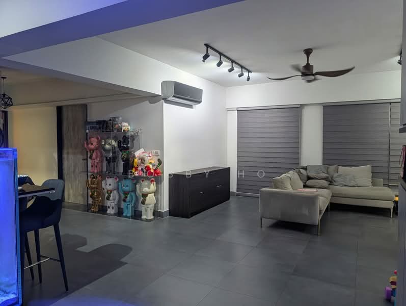 691D Woodlands Drive 73, 691D Woodlands Drive 73, 2 Bedrooms, 1,216 sqft, HDB Flat For Sale, by Bobby Ho, 500192918 - Living Room - PropertyGuru.com.sg