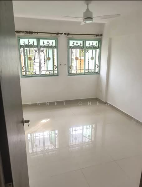 687B Woodlands Drive 75, 687B Woodlands Drive 75, 3 Bedrooms, 1,216 sqft, HDB Flat For Sale, by Janet Chew, 500192935 - Interior - PropertyGuru.com.sg