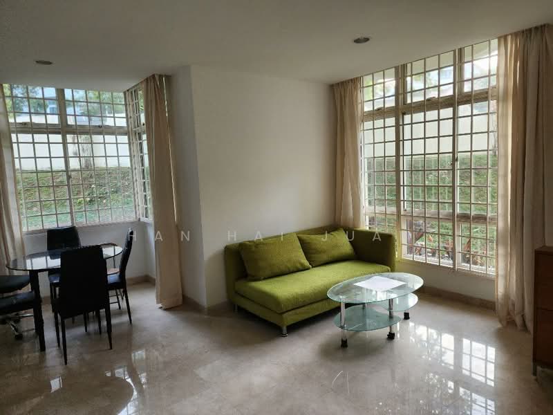 Parbury Hill Condominium, 28 Parbury Avenue, 2 Bedrooms, 829 sqft, Condominium For Sale, by Han Hai Juan, 500192944 - Living Room - PropertyGuru.com.sg