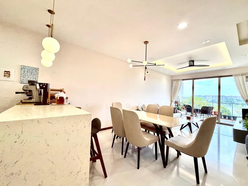 Waterfront Gold, 750 Bedok Reservoir Road, 4 Bedrooms, 1,475 sqft, Condominium For Sale, by K L Goh, 500192947 - Dining Room - PropertyGuru.com.sg