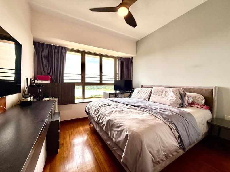 Waterfront Gold, 750 Bedok Reservoir Road, 4 Bedrooms, 1,475 sqft, Condominium For Sale, by K L Goh, 500192947 - Bedroom - PropertyGuru.com.sg