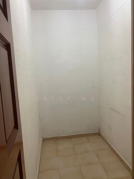 401 Hougang Avenue 10, 401 Hougang Avenue 10, 3 Bedrooms, 990 sqft, HDB Flat For Sale, by Sally Ho, 500192958 - Interior - PropertyGuru.com.sg