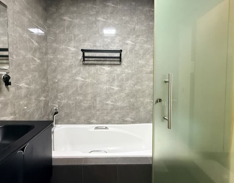 Northvale, 71 Choa Chu Kang Loop, 2 Bedrooms, 1,280 sqft, Condominium For Sale, by Jocelyn Lin, 500192965 - Bathroom - PropertyGuru.com.sg