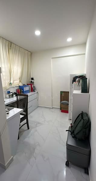 533 Hougang Avenue 6, 533 Hougang Avenue 6, 4 Bedrooms, 1,560 sqft, HDB Flat For Sale, by Nicole Lim, 500193023 - Study - PropertyGuru.com.sg
