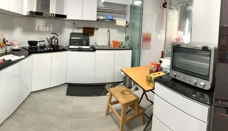 533 Hougang Avenue 6, 533 Hougang Avenue 6, 4 Bedrooms, 1,560 sqft, HDB Flat For Sale, by Nicole Lim, 500193023 - Kitchen - PropertyGuru.com.sg