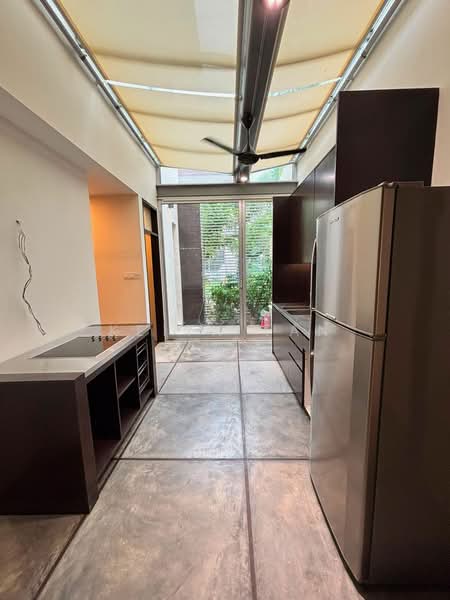 Joo Chiat Place, Joo Chiat Place, 3 Bedrooms, 2,500 sqft, Terraced House For Rent, by Keith Tan, 500193028 - Kitchen - PropertyGuru.com.sg