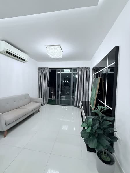 Esparina Residences, 113 Compassvale Bow, 2 Bedrooms, 678 sqft, Executive Condominium For Rent, by Anthea Yeo 杨丽娇, 500193032 - Living Room - PropertyGuru.com.sg