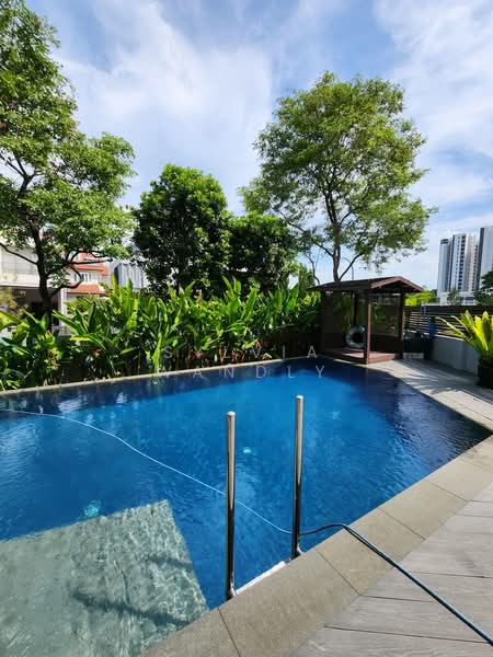 Wareham road, Wareham Road, 8 Bedrooms, 8,465 sqft, Detached House For Sale, by Sylvia Wandly, 500193038 - PropertyGuru.com.sg