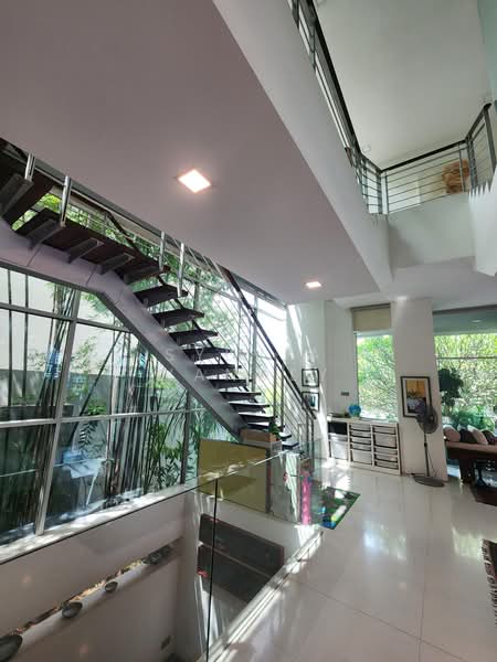Wareham road, Wareham Road, 8 Bedrooms, 8,465 sqft, Detached House For Sale, by Sylvia Wandly, 500193038 - PropertyGuru.com.sg