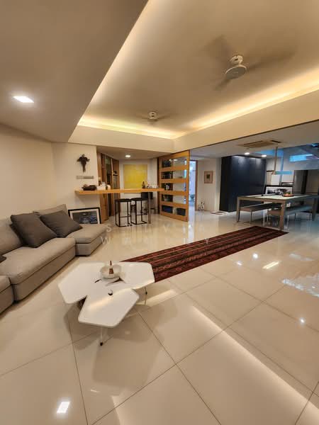 Wareham road, Wareham Road, 8 Bedrooms, 8,465 sqft, Detached House For Sale, by Sylvia Wandly, 500193038 - PropertyGuru.com.sg