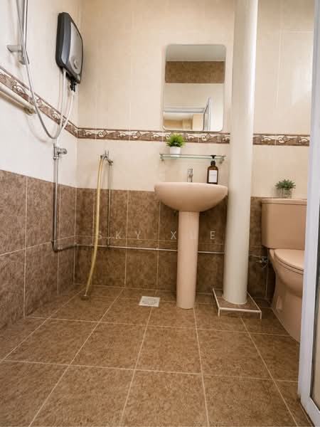 165 Simei Road, 165 Simei Road, 4 Bedrooms, 1,313 sqft, HDB Flat For Sale, by Sky Xue, 500193042 - PropertyGuru.com.sg