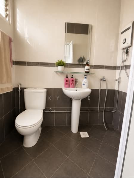 165 Simei Road, 165 Simei Road, 4 Bedrooms, 1,313 sqft, HDB Flat For Sale, by Sky Xue, 500193042 - PropertyGuru.com.sg