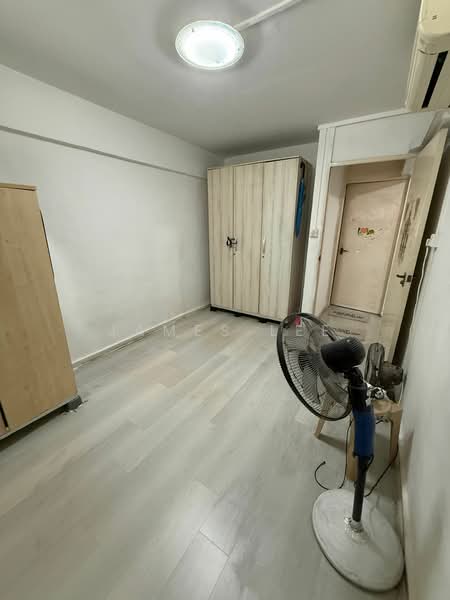 301 Ubi Avenue 1, 301 Ubi Avenue 1, 2 Bedrooms, 678 sqft, HDB Flat For Sale, by James Lee, 500193051 - Interior - PropertyGuru.com.sg