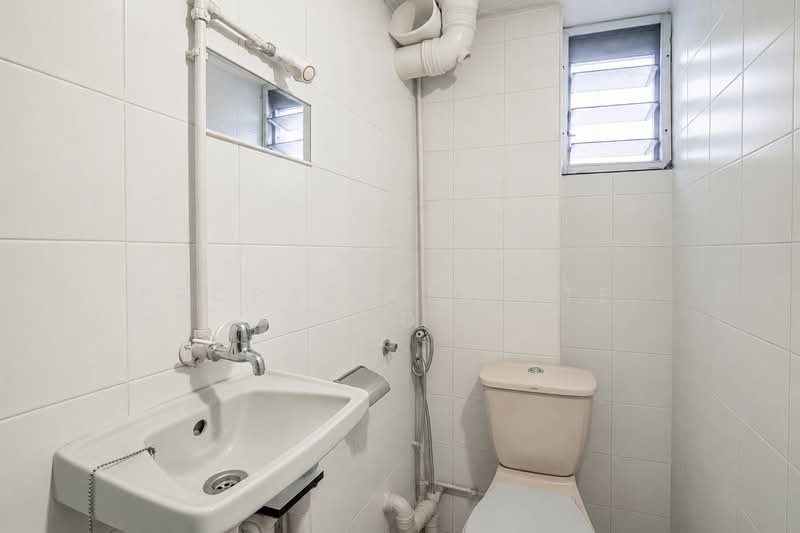 1 Everton Park, 1 Everton Park, 2 Bedrooms, 775 sqft, HDB Flat For Sale, by Don Png, 500193055 - Bathroom - PropertyGuru.com.sg