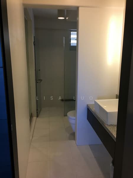 21 Holland Drive, 21 Holland Drive, 3 Bedrooms, 1,256 sqft, HDB Flat For Sale, by Lisa Luo, 500193057 - Bathroom - PropertyGuru.com.sg