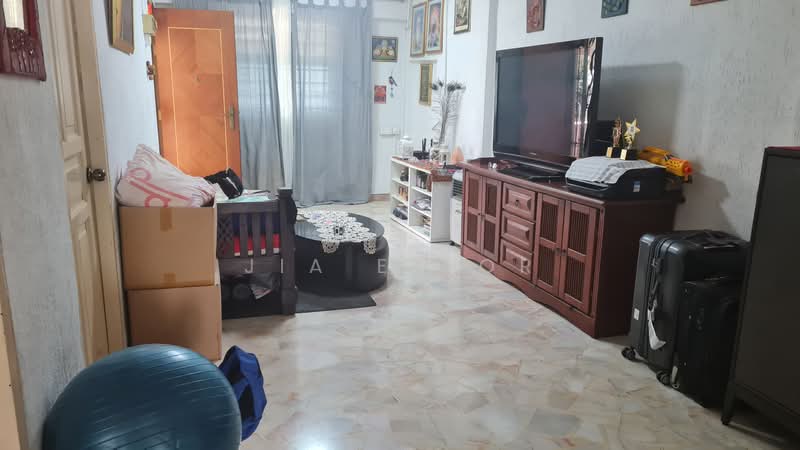 308 Hougang Avenue 5, 308 Hougang Avenue 5, Room Rental, 100 sqft, HDB Flat For Rent, by Jia En Or, 500193063 - Living Room - PropertyGuru.com.sg