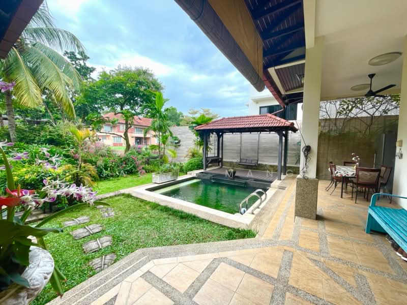 Bungalow Villa with Pool & Italian Kitchen