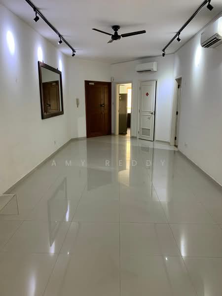 Villa Marina, 21 Jalan Sempadan, 2 Bedrooms, 1,500 sqft, Condominium For Rent, by Amy Reddy, 500193071 - Interior - PropertyGuru.com.sg