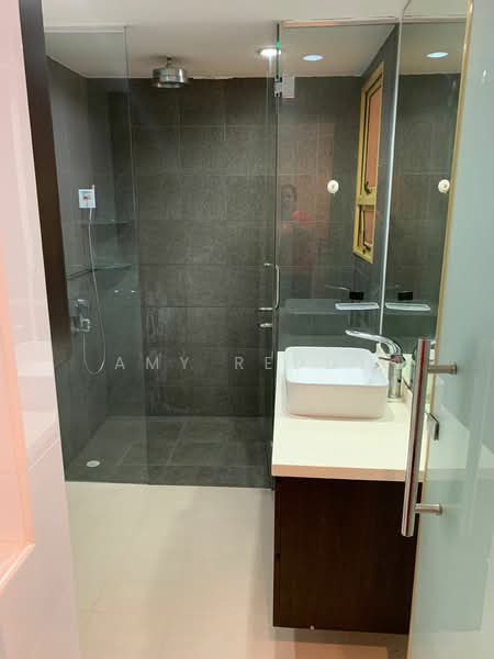 Villa Marina, 21 Jalan Sempadan, 2 Bedrooms, 1,500 sqft, Condominium For Rent, by Amy Reddy, 500193071 - Bathroom - PropertyGuru.com.sg