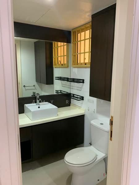 Villa Marina, 21 Jalan Sempadan, 2 Bedrooms, 1,500 sqft, Condominium For Rent, by Amy Reddy, 500193071 - Bathroom - PropertyGuru.com.sg