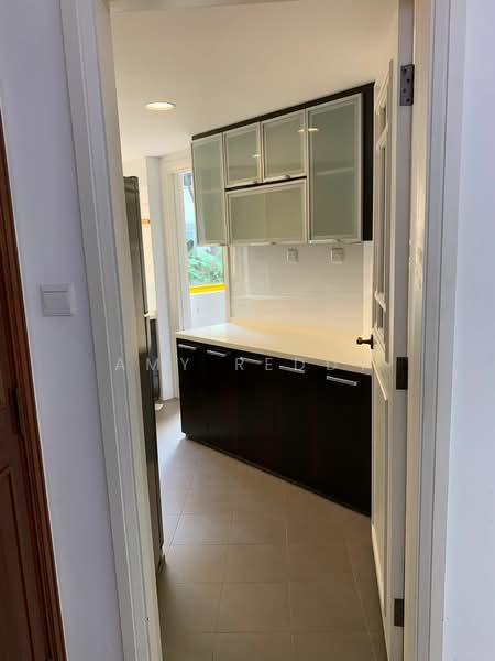 Villa Marina, 21 Jalan Sempadan, 2 Bedrooms, 1,500 sqft, Condominium For Rent, by Amy Reddy, 500193071 - Kitchen - PropertyGuru.com.sg