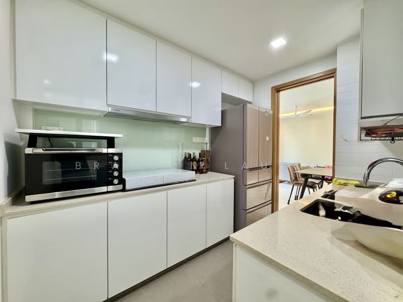 The Esta, 33 Amber Gardens, 2 Bedrooms, 1,001 sqft, Condominium For Rent, by Brandon Lau Zi Yang, 500193085 - Kitchen - PropertyGuru.com.sg
