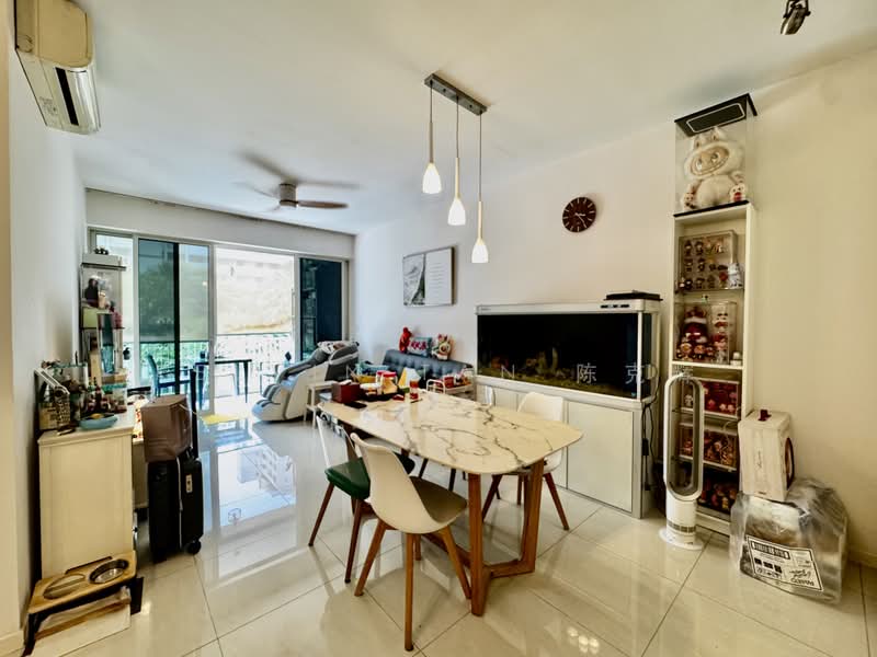 Lake Life, 6 Tao Ching Road, 3 Bedrooms, 1,119 sqft, Executive Condominium For Sale, by Kelvin Tan 陈克辉, 500193103 - Living Room - PropertyGuru.com.sg