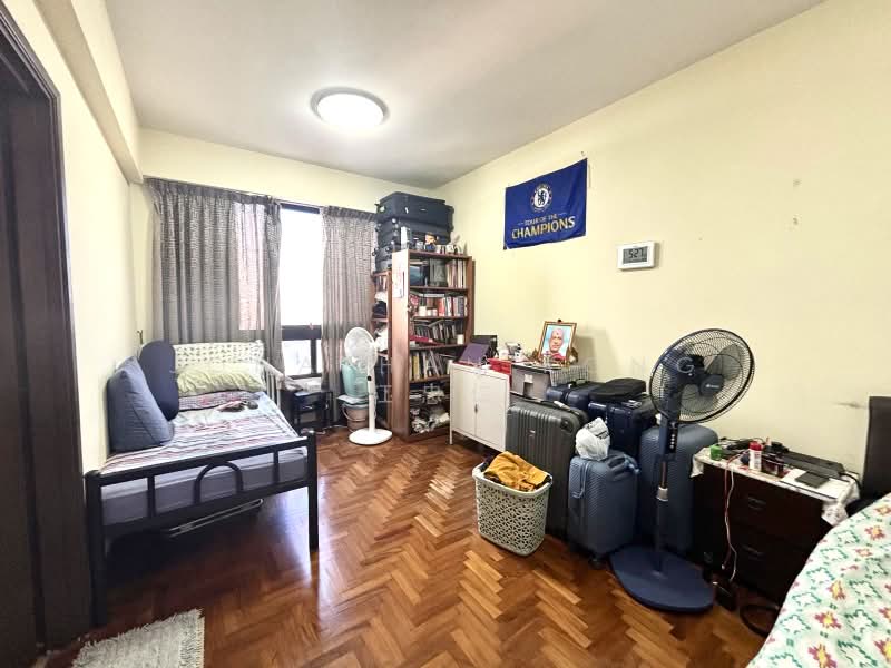Amber Point, 1 Amber Road, 3 Bedrooms, 1,668 sqft, Condominium For Sale, by Jonathan Kong 江忠仁, 500193107 - Bedroom - PropertyGuru.com.sg