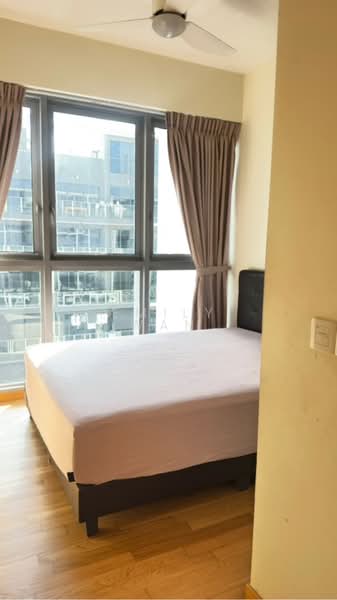 MOUNT VERNON ROAD, , 3 Bedrooms, 1,044 sqft, Condominium For Rent, by Emily Wan, 500193108 - Jr master - PropertyGuru.com.sg