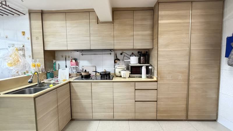 16 Telok Blangah Crescent, 16 Telok Blangah Crescent, 2 Bedrooms, 818 sqft, HDB Flat For Sale, by Jose Loh Zhenhao, 500193113 - Kitchen - PropertyGuru.com.sg