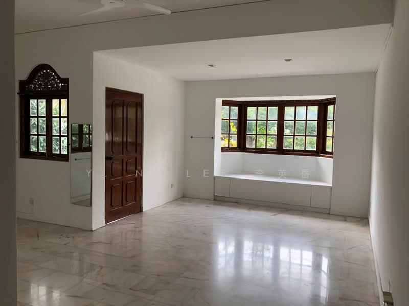Master room near Kovan MRT, Kovan Road, Room Rental, 350 sqft, Semi-Detached House For Rent, by Y. N. Lee 李英岳, 500193114 - Living Room - PropertyGuru.com.sg