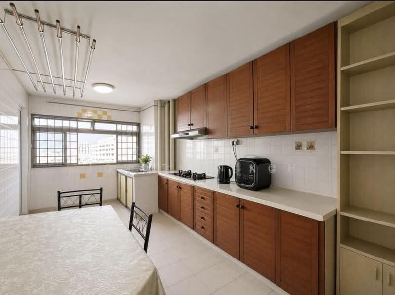 107 Yishun Ring Road, 107 Yishun Ring Road, Sembawang / Yishun, 3 Bedrooms, 1,011 sqft, HDB Flat For Sale, by Jonathan Koh, 500193116 - Kitchen - PropertyGuru.com.sg